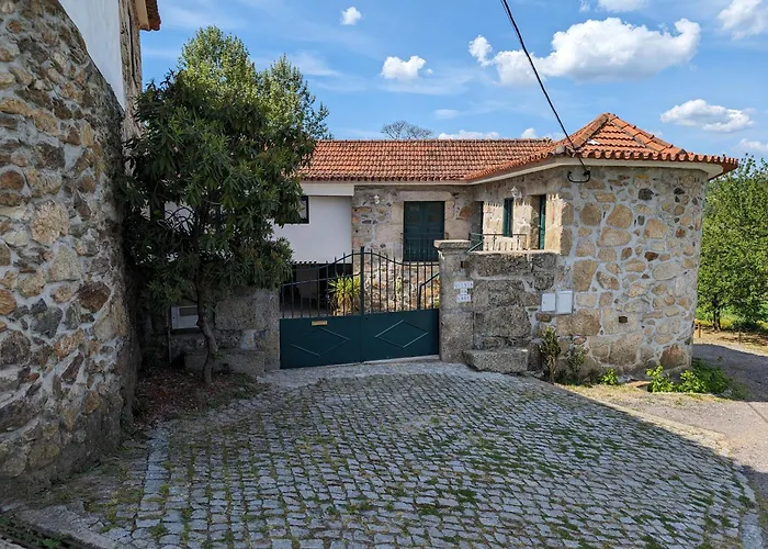 Quinta Da Lage Agroturismo E Enoturismo